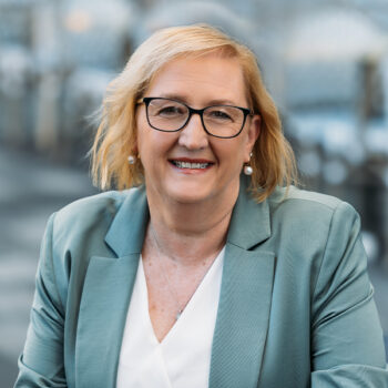 Profile Picture of Janet Ross